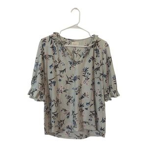 MELLODAY Floral V-Neck Top in Cream and Blue